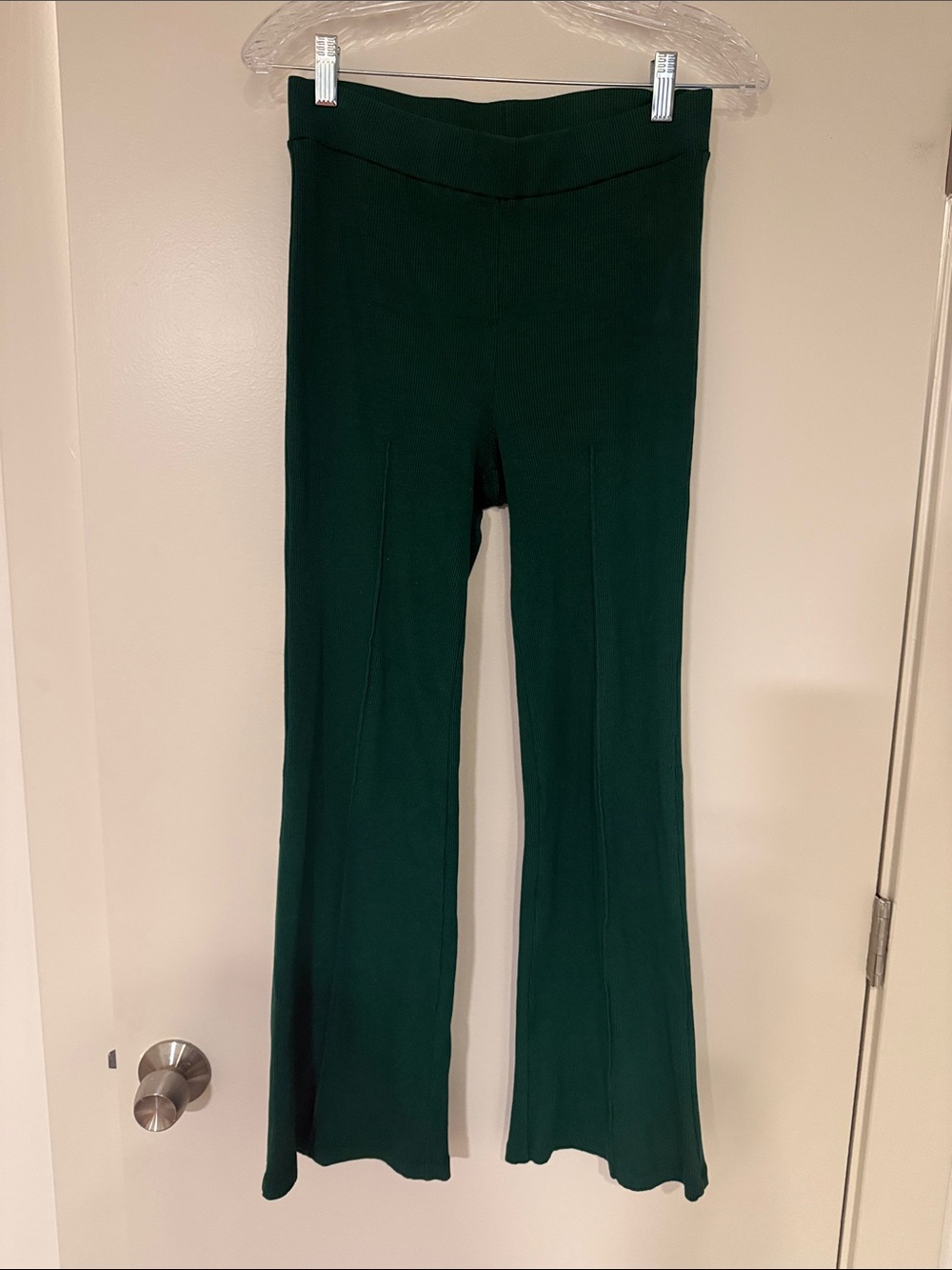 Donni kick flare green pants